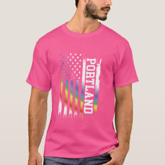 Portland United States Distressed Rainbow w US Fla T-Shirt