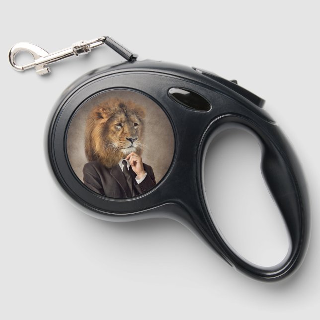 Portrait of A Lion Retractable Pet Leash (Front)