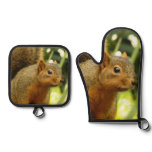 Portrait of a Squirrel Nature Animal Photography Oven Mitt & Pot Holder Set