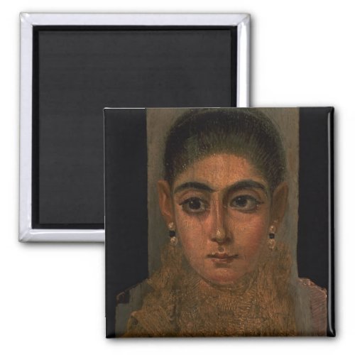 Portrait of a woman wearing a gold pectoral tomb magnet