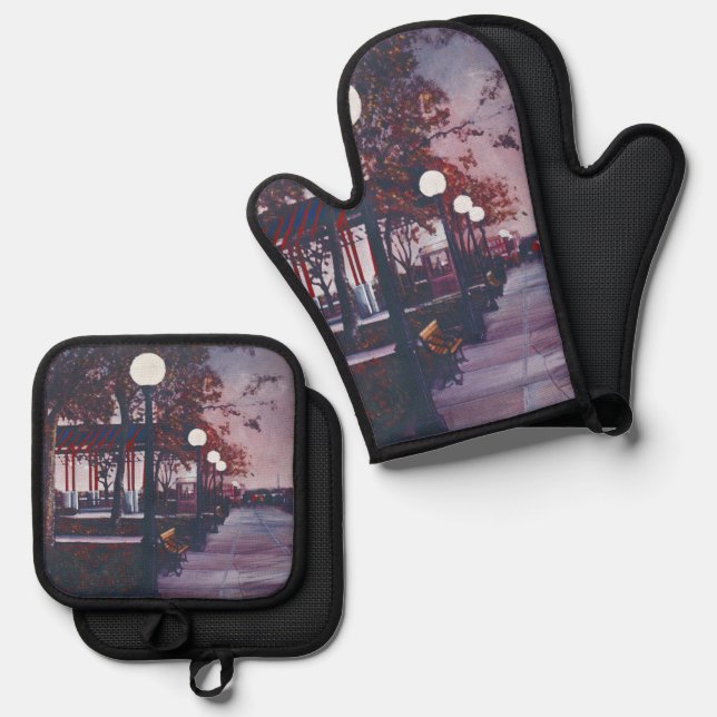 Portrait of Freedom Oven Mitt & Pot Holder Set (Front/Back)