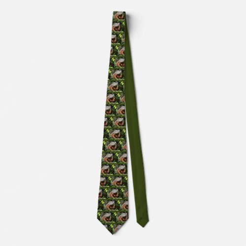 Portrait of green iguana tie