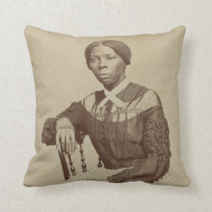 Portrait of Harriet Tubman   1868-69 Throw Pillow