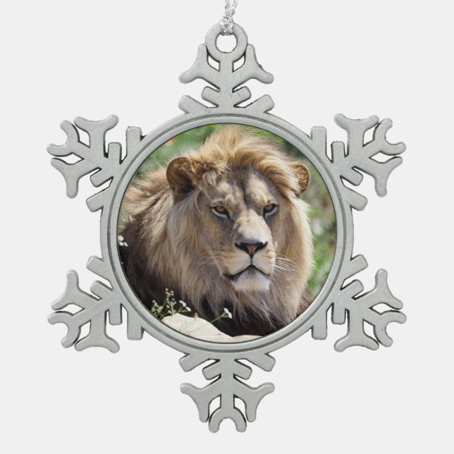 Portrait of lion seen from front    snowflake pewter christmas ornament (Front)