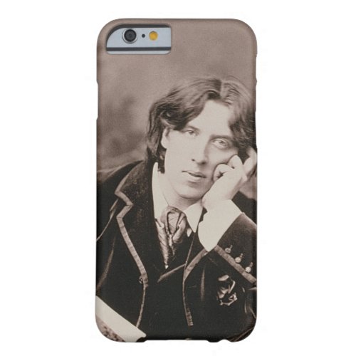 Portrait of Oscar Wilde 1854_1900 1882 bw pho Barely There iPhone 6 Case