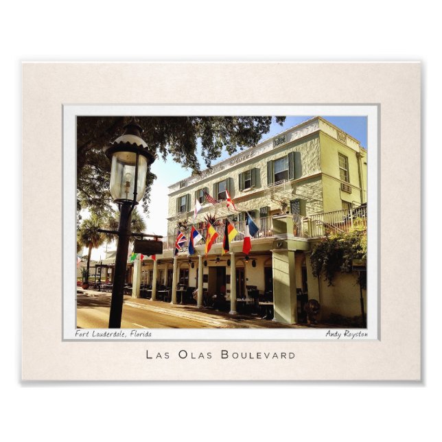 Portrait of the Riverside Hotel Photo Print (Front)