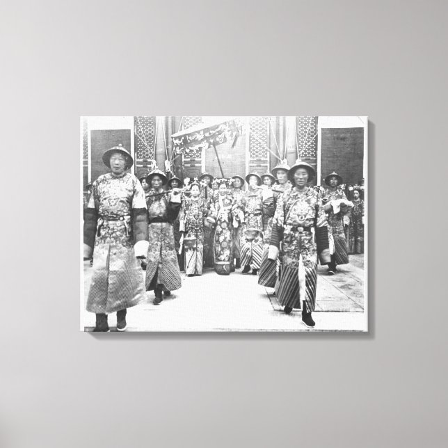 Portrait of Tz'U-Hsi (1835-1908) Empress Dowager o Canvas Print (Front)