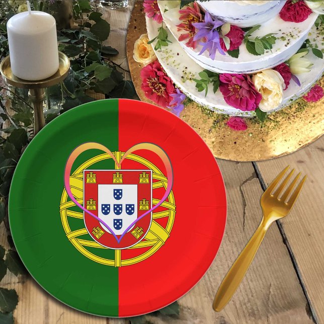 Portugal Heart plates, Portuguese flag / party Paper Plates (Creator Uploaded)