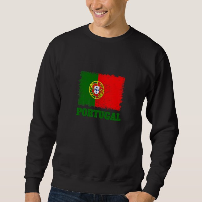 Portugal soccer & football fan 2022 Flag of Portug Sweatshirt (Front)