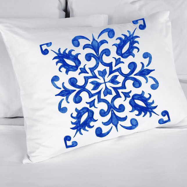 Portuguese Blue Tile central round medallion Pillow Case (Creator Uploaded)