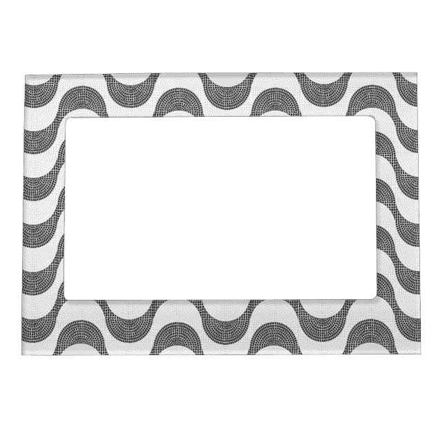 Portuguese cobblestone black and white waves  magnetic frame (Front)