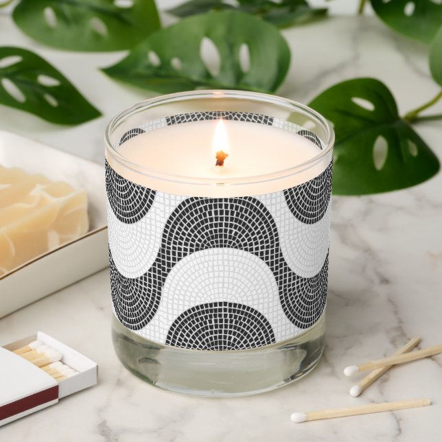 Portuguese cobblestone black and white waves scented candle (Lit)