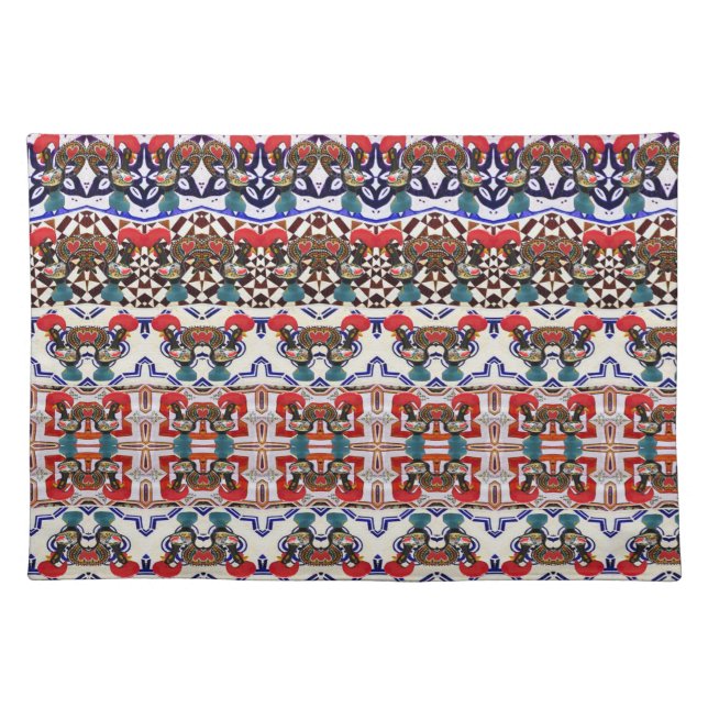 Portuguese designs cloth placemat (Front)