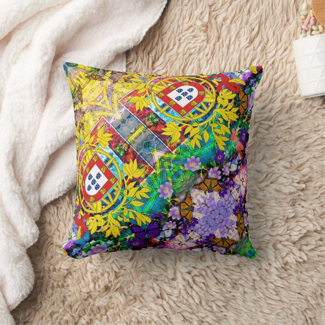 Portuguese designs throw pillow (Blanket)
