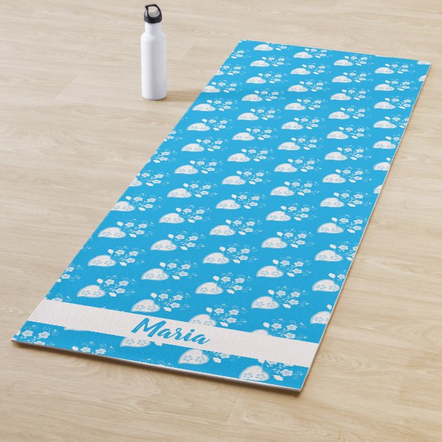 Portuguese folk heart in blossom pattern yoga mat (In Situ)