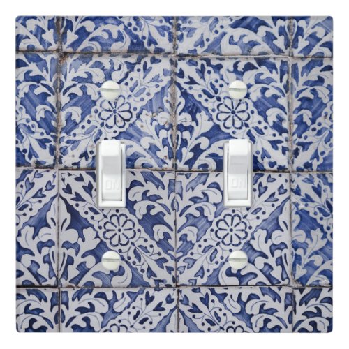 Portuguese Tiles _ Azulejo Blue and White Floral Light Switch Cover