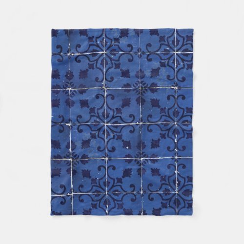 Portuguese Tiles _ Azulejo Blue Floral Leaf Design Fleece Blanket