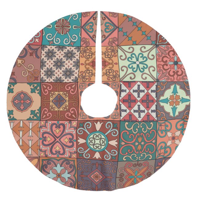 Portuguese Tiles: Talavera Style Azulejo. Brushed Polyester Tree Skirt (Front)