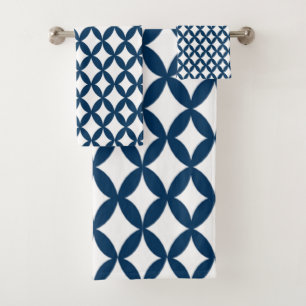 Positive and Negative Space Bath Towel Set