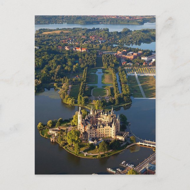 Postcard Schwerin Castle (island), Germany (Front)