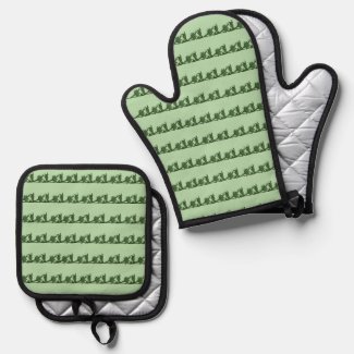 Pot Holders - Green Angle Iron Leaves