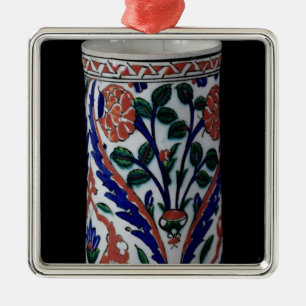 Pot with a floral decoration, Iznik Metal Ornament