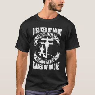 Power Lineman Electric Linesman Scared Of No One T-Shirt