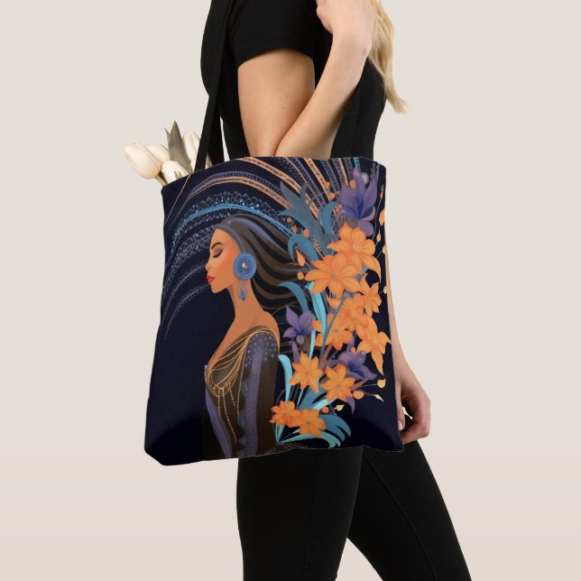 POWER OF BEAUTY #5 TOTE BAG (Close Up)