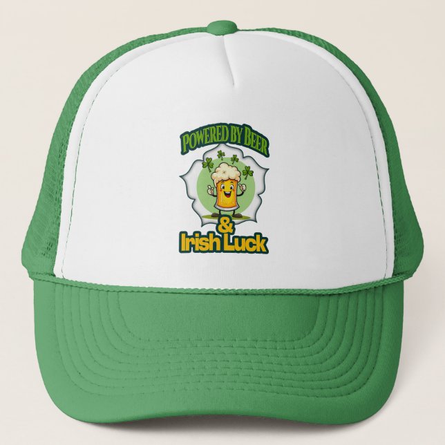 Powered by Beer St Patrick’s Day Shirt – boné Trucker Hat (Front)