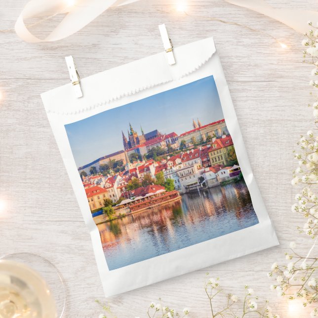Prague Favor Bag (Clipped)