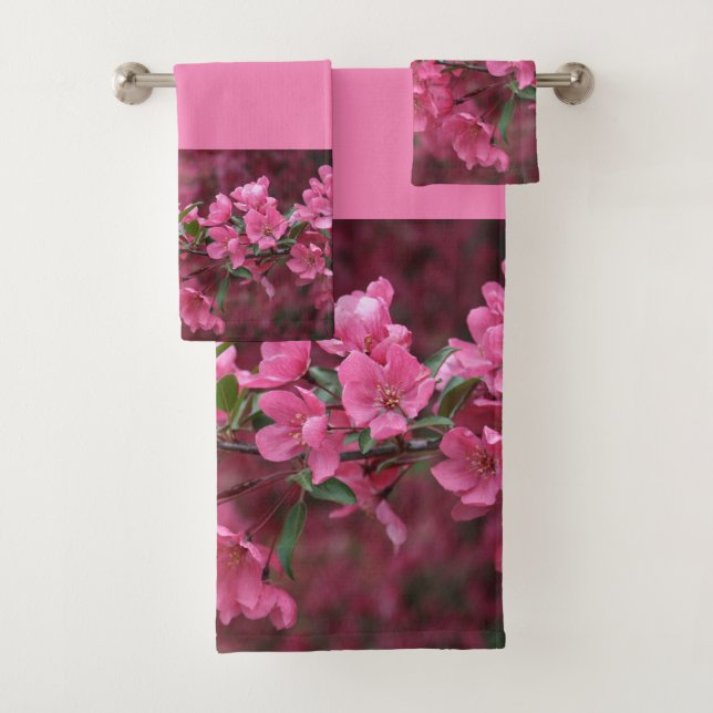PrairiFire Crab Apple Blossoms   Bath Towel Set (Insitu)