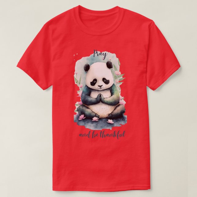 Pray and be thankful yoga panda T-Shirt (Design Front)