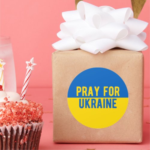 Pray for Ukraine Classic Round Sticker