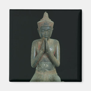 Praying kneeling figure magnet