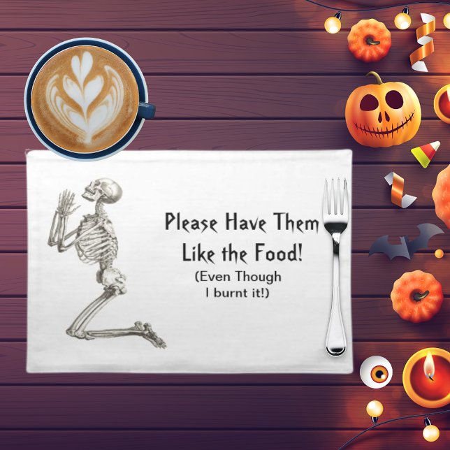 Praying Skeleton Halloween Cloth Placemat (Praying Skeleton Halloween Cloth Placemat)