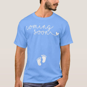 Pregnancy Announcement for Pregnant Mom to be Comi T-Shirt