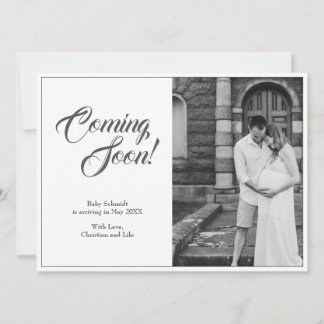Pregnancy announcement in classic style