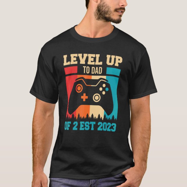 Pregnancy Announcement Leveled Up To Dad Soon To B T-Shirt (Front)