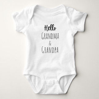Pregnancy Announcement to Grandparents, hello Baby Bodysuit