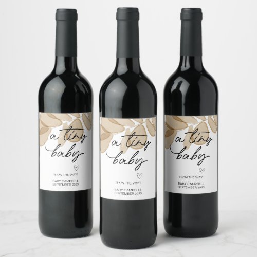 Pregnancy Baby Announcement Tiny Baby Mom To Be Wine Label