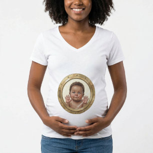 pregnant - T-Shirt