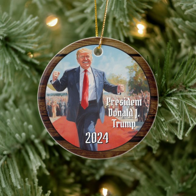 President Donald Trump Dance Funny Christmas 2024 Ceramic Ornament (Tree)
