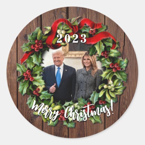 President Donald Trump  Melania 2023 Holly Wreath Classic Round Sticker