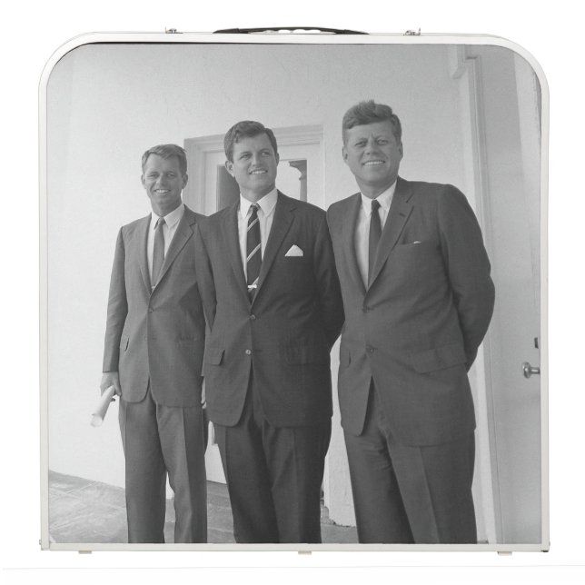 President John Kennedy & Brothers American Camelot Beer Pong Table (Folded)
