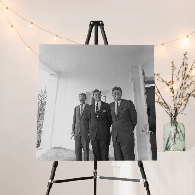 President John Kennedy & Brothers American Camelot Foam Board (In Situ (Stand))