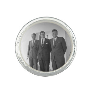 President John Kennedy & Brothers American Camelot Ring