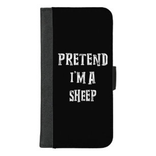 Pretend Im A Sheep   Halloween Best Present iPhone 8/7 Plus Wallet Case