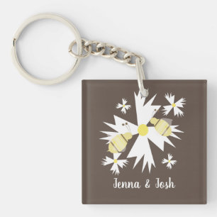 Pretty Bee Floral Botanical Yellow White Daisy Keychain