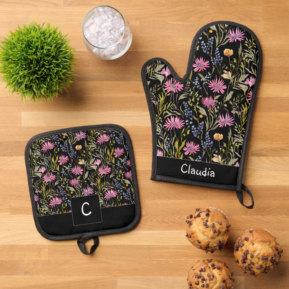 Pretty Black Floral Wildflowers Patterned Elegant Oven Mitt & Pot Holder Set