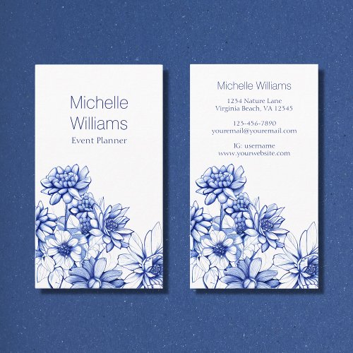 Pretty Blue and White Flower Sketch Business Card